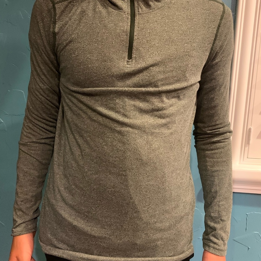 Athletic Pull Over - image 3